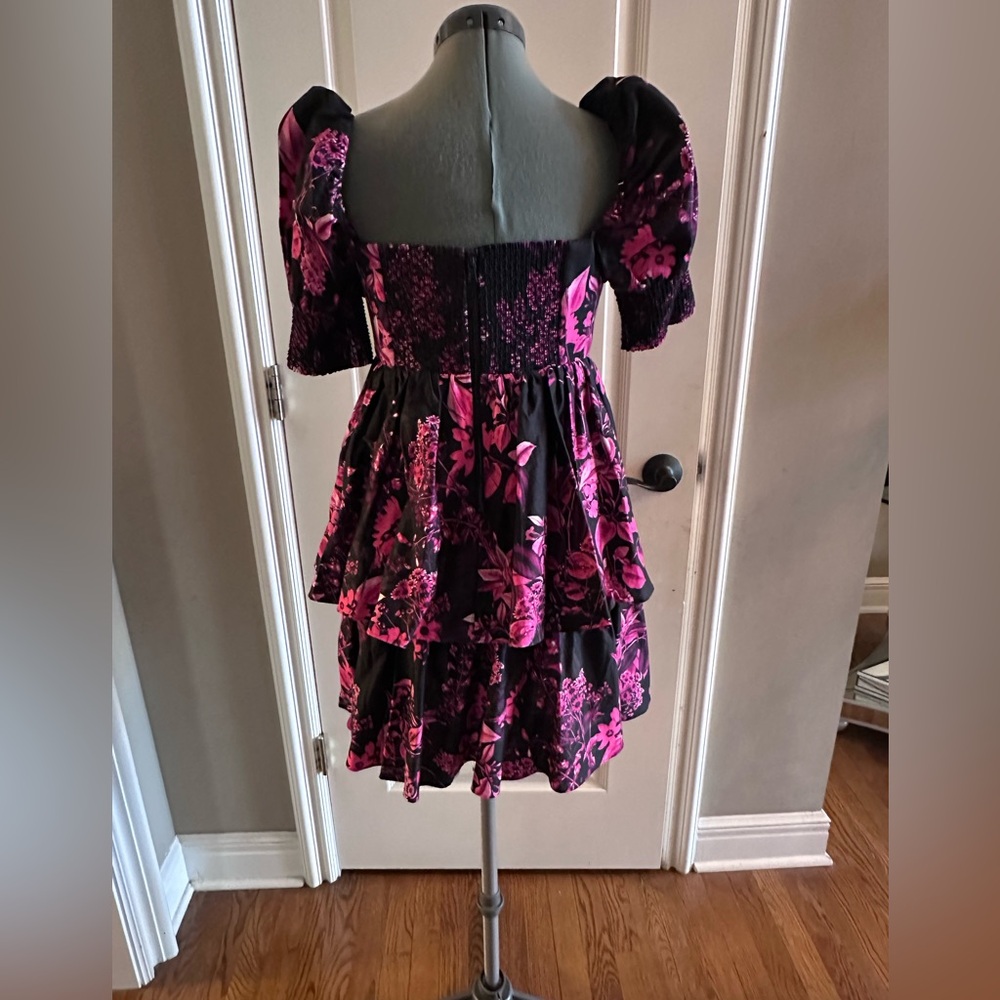NWT Alice + Olivia Emmalou Tiered Puff Sleeve Mini Dress - Picture 10 of 13